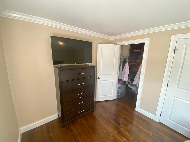 7 Lowell Ave #3 — Photo 6