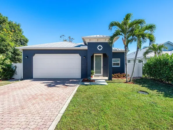 17730 Carver Avenue E, Jupiter, FL 33458