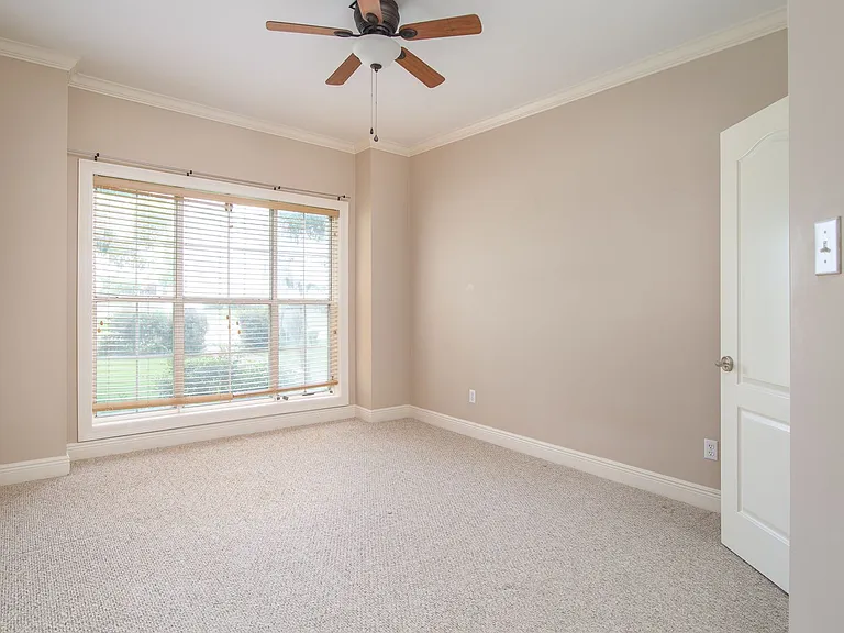 6102 Coty Dr — Photo 14