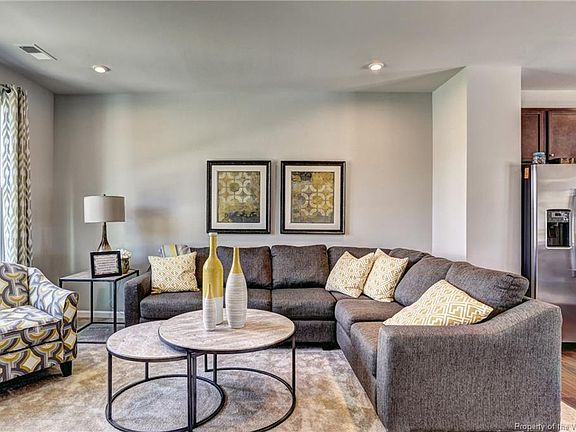 4th image of 7612 Luminary Dr #31A