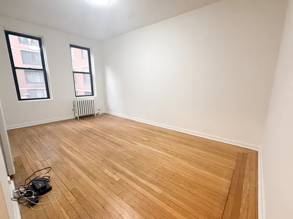 214 West 96th Street image 4 of 9