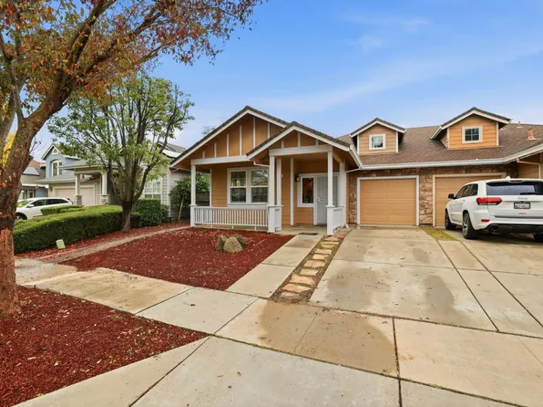 394 Mallard Dr, Woodland, CA 95695
