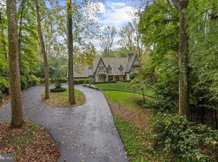 10205 Cedar Pond Dr, Vienna, VA