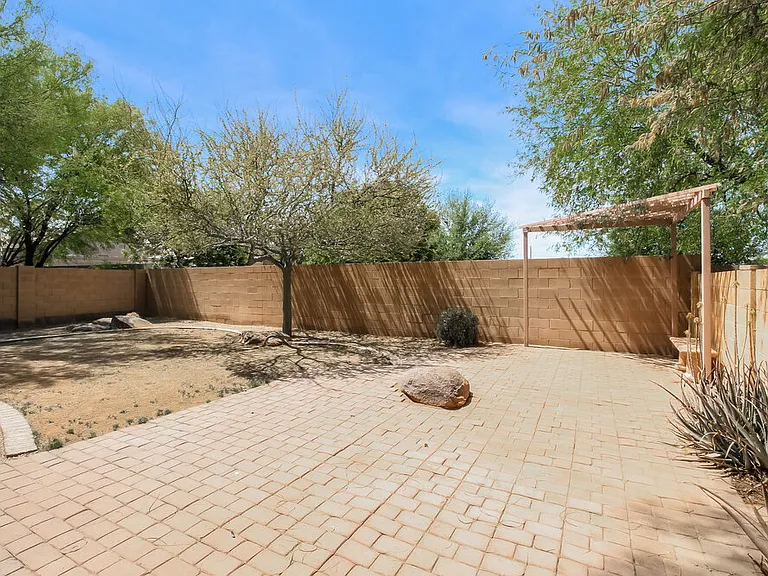 32830 N Sandstone Dr — Photo 18