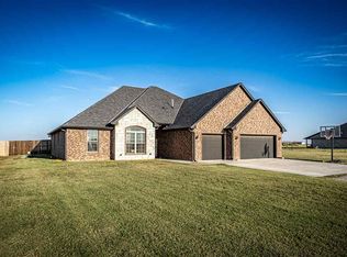 8396 SE 90th St, Lawton, OK 73501
