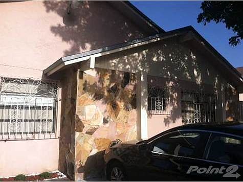2nd image of 710 SW 101 Court Cir