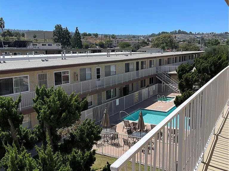 25925 Narbonne Ave #35 — Photo 7