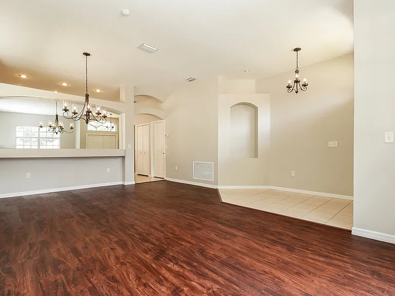 5631 Passing Pine Ln — Photo 4