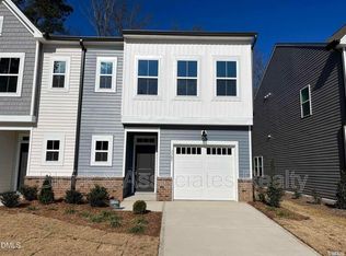 3305 Oak Pass Dr, Raleigh, NC 27610