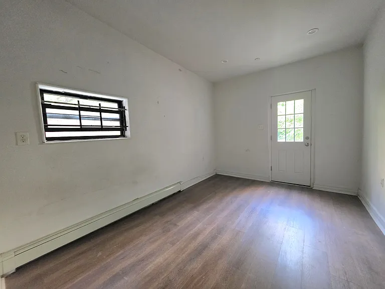 75 W 118th St #2-B — Photo 4