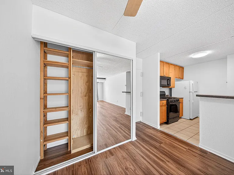 60 S Van Dorn St #413 — Photo 12