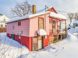 43 W Shagawa Rd, Ely, MN 55731