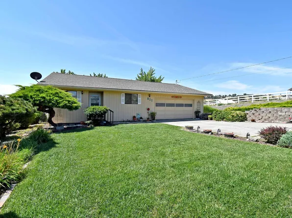 811 Walk Ln, Clarkston, WA 99403