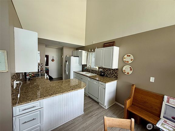 2nd image of 107 S Schafer Street #5A