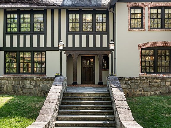 2nd image of 30 Cedarcliff Rd