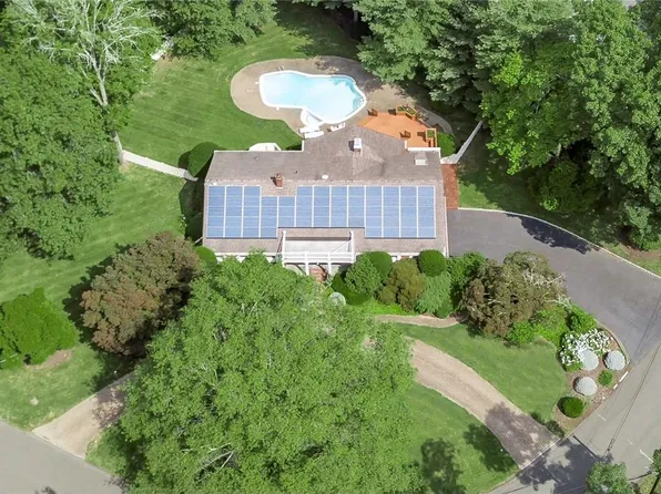 6 East Place, Suffern, NY 10901