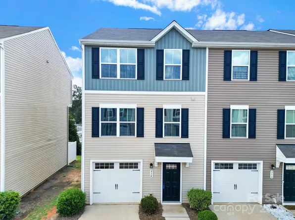 958 Taybyn Rd, Fort Mill, SC 29715