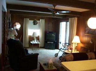 322 W Uncas Ave, Milwaukee, WI 53207