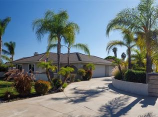 14091 Meadowlands Dr, Riverside, CA 92503