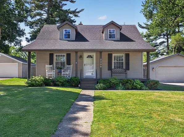 2309 Lancaster Blvd, Jackson, MI 49202