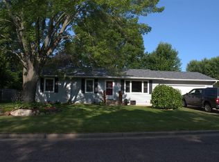 928 Yorkshire Avenue, Rice Lake, WI 54868