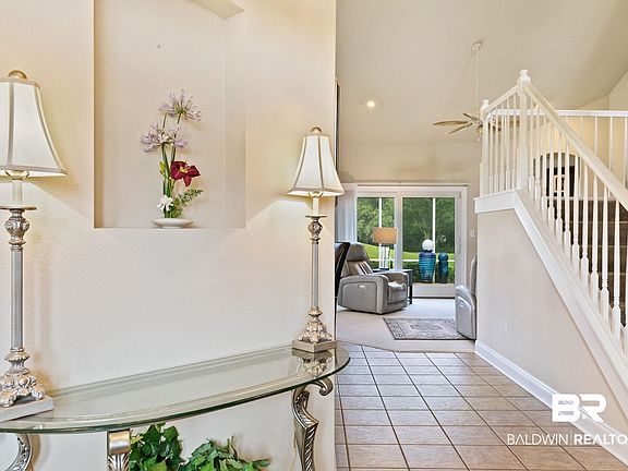 4th image of 22619 Inverness Way