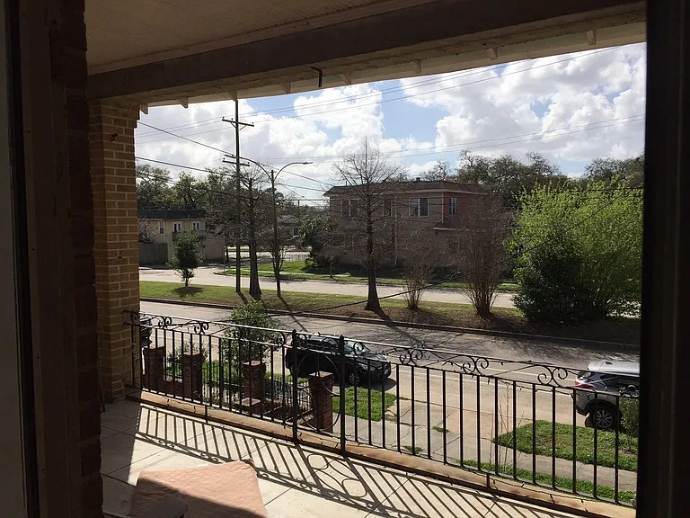 2817 Paris Ave — Photo 11