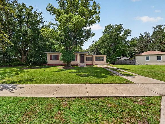 2nd image of 2402 S SUMMERLIN AVENUE