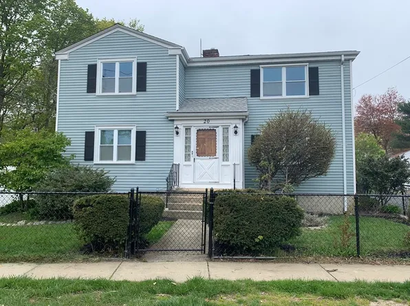 20 Mamelon Cir, Mattapan, MA 02126