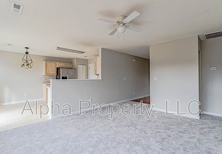 4 Buzzell Ct — Photo 4