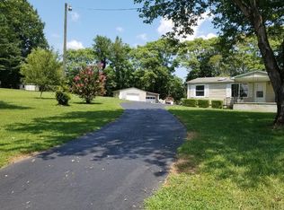 109 Village Dr, Vinton, VA 24179