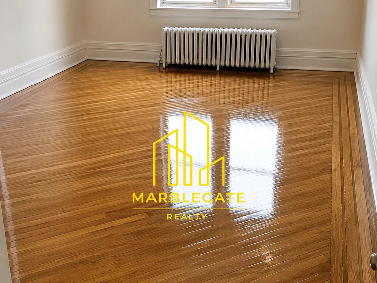 110-112 Lincoln St #1033 — Photo 1