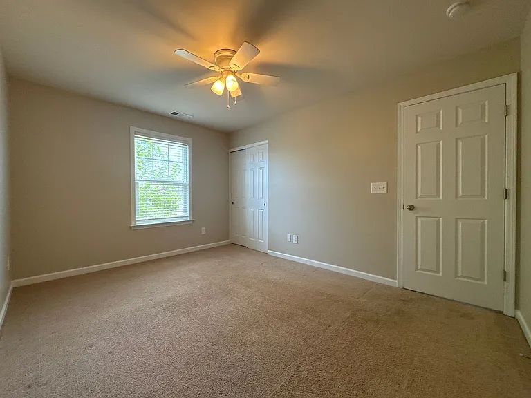 112 Suggs Dr — Photo 17