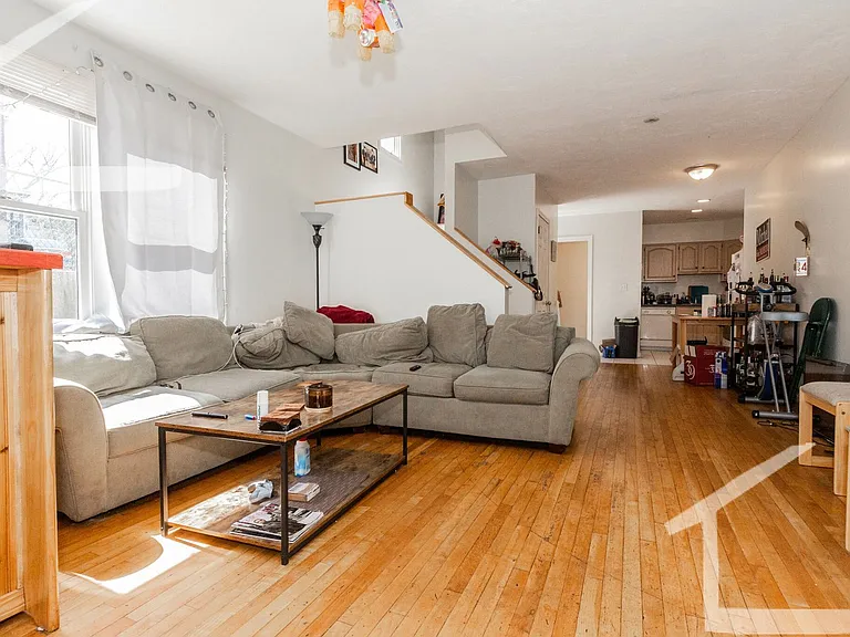 258D Allston St #D — Photo 10