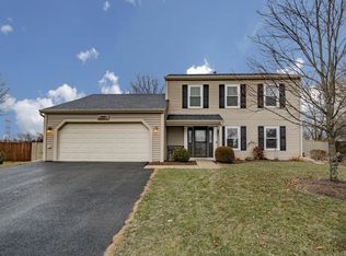 30W260 Huntington Dr, Warrenville, IL