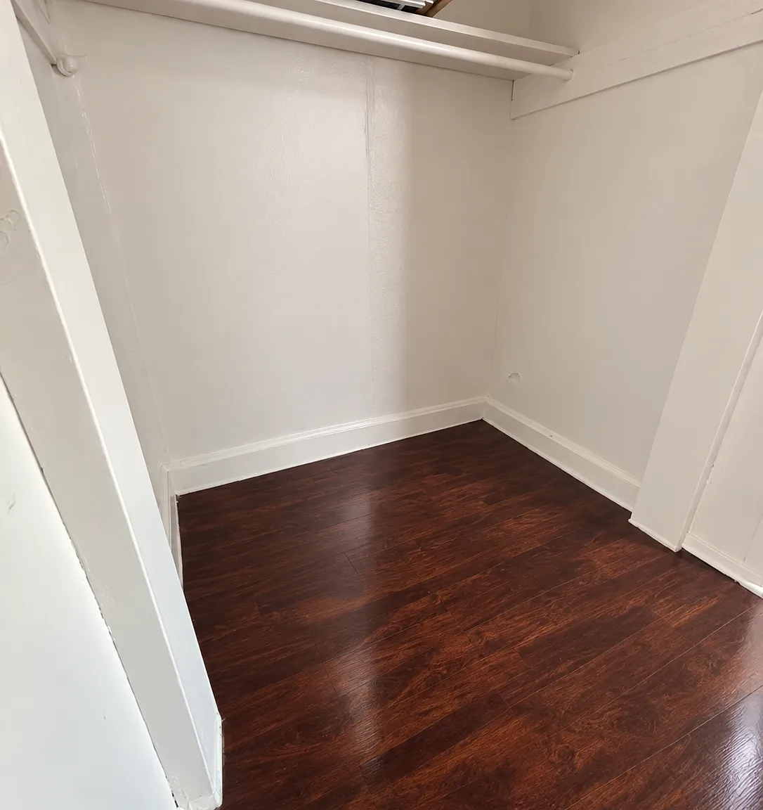 1 bed, $1,100 — Photo 1