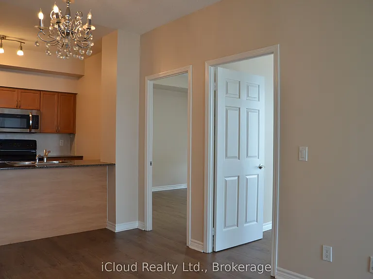 388 Prince Of Wales Dr #1610 — Photo 28