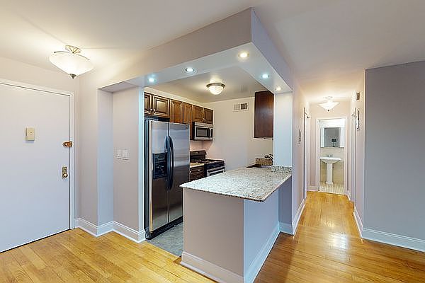 1st image of 70 W 93rd St #709E