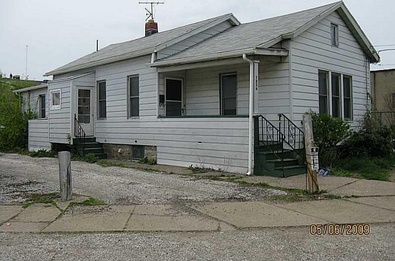 1st image of 1256 Brown Ave