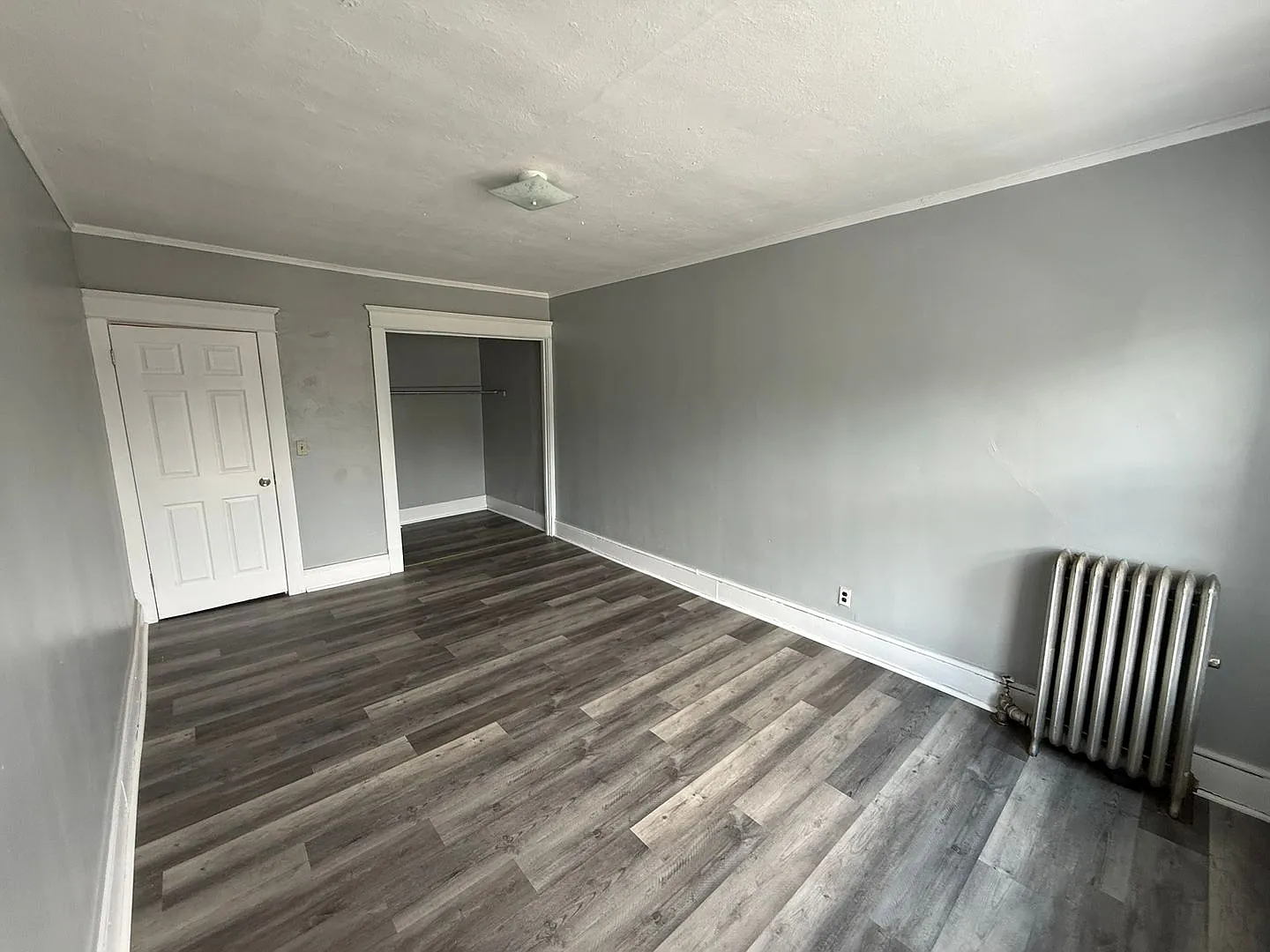 56-60 Fort Pleasant Avenue — Photo 1