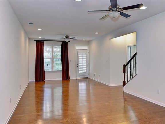 4th image of 113 Bigler Dr
