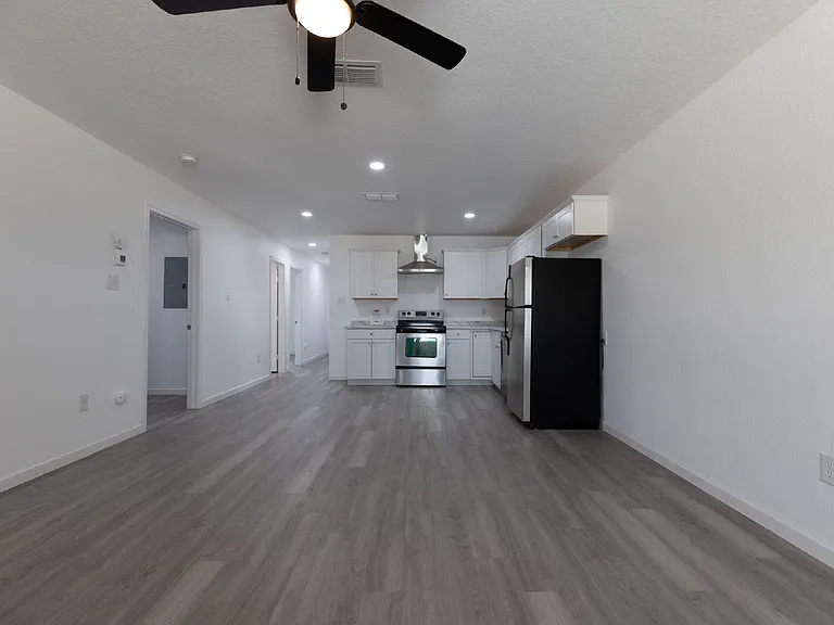 1010 County Road 4516 — Photo 22