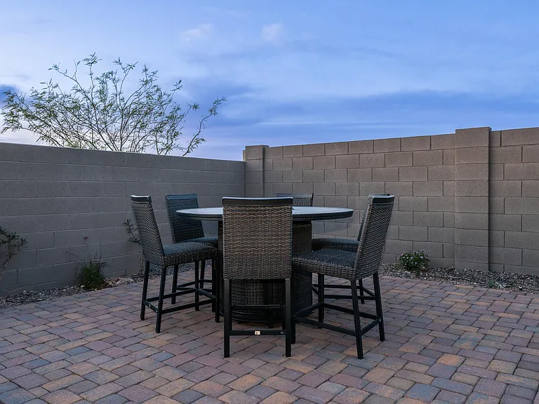 16159 S 177th Dr — Photo 23