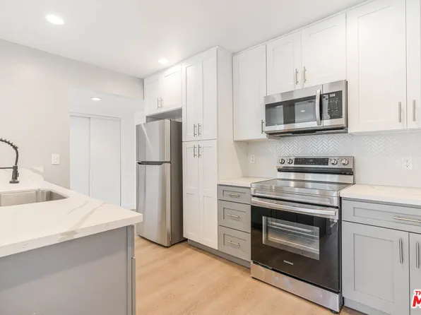 6275 Canterbury Dr Unit 210, Culver City, CA 90230