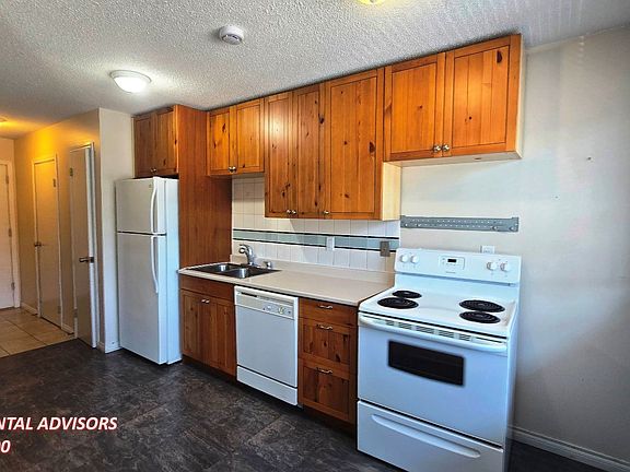 5th image of 11429 124th St NW #103