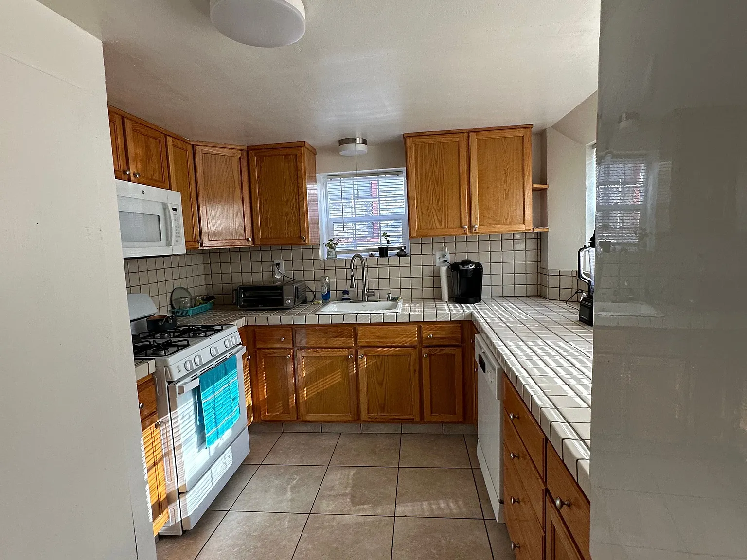 1 bed, 1.0 bath, 97 sqft, $700 — Photo 1
