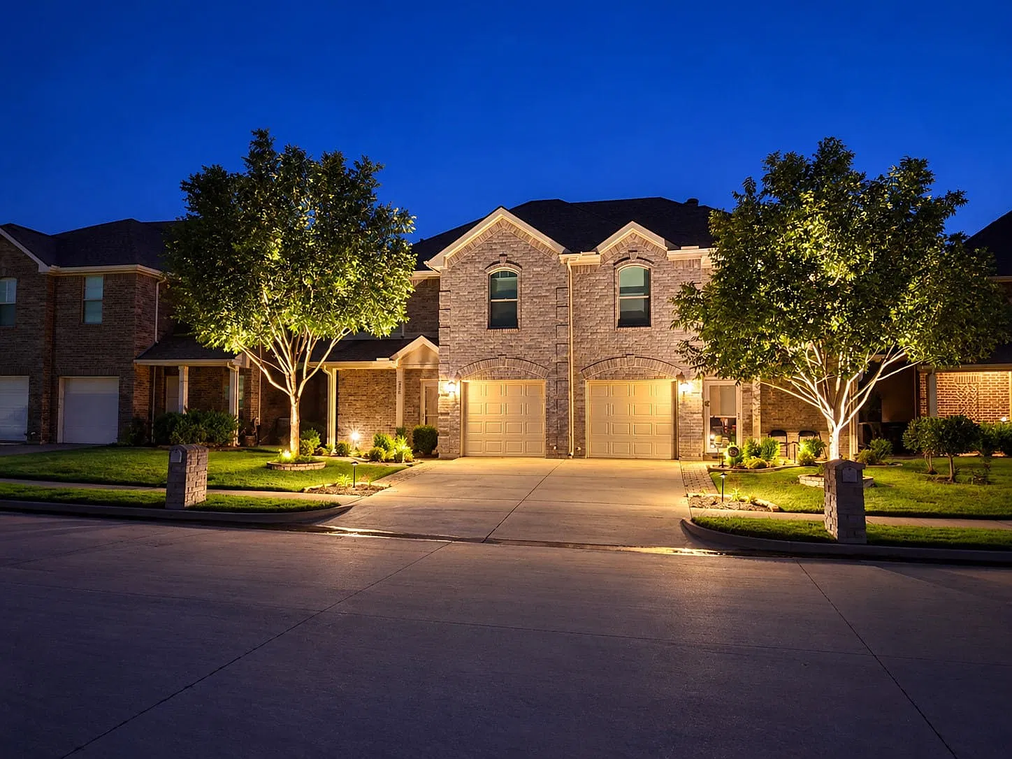 3 bed, 2.5 bath, 1304 sqft, $2,050 — Photo 2
