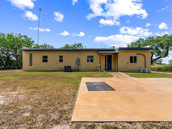 3rd image of 932 County Road 536
