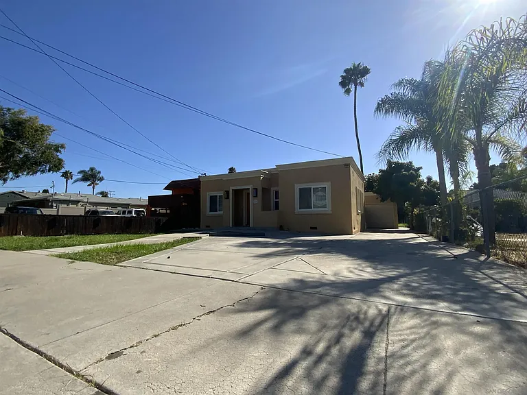 520 Glover Ave #A — Photo 37