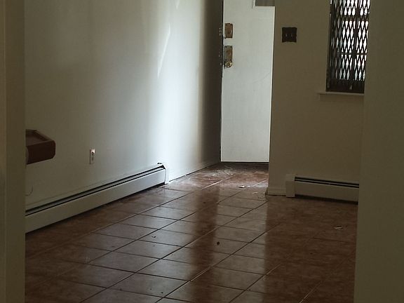4th image of 7255 Royce Pl #1